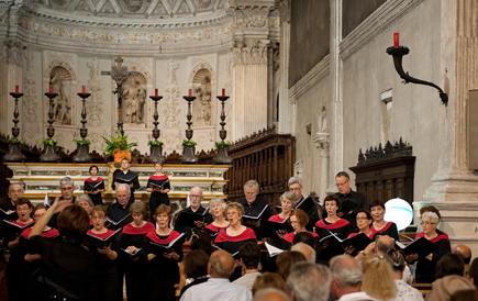 Brisbane Concert Choir performs at San Benedetto Po